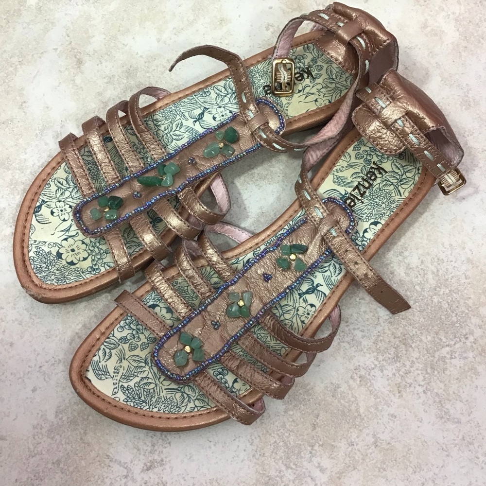 Kenzie Poise T strap gladiator sandals . Size 6 . - Picture 7 of 7